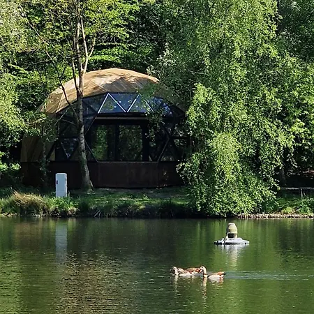 Holiday park Dome Geodesique Exceptionnel En Pleine Nature Flamisoul
